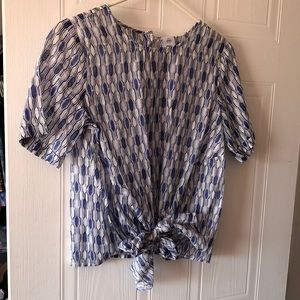 NWT Short sleeved light and breezy top